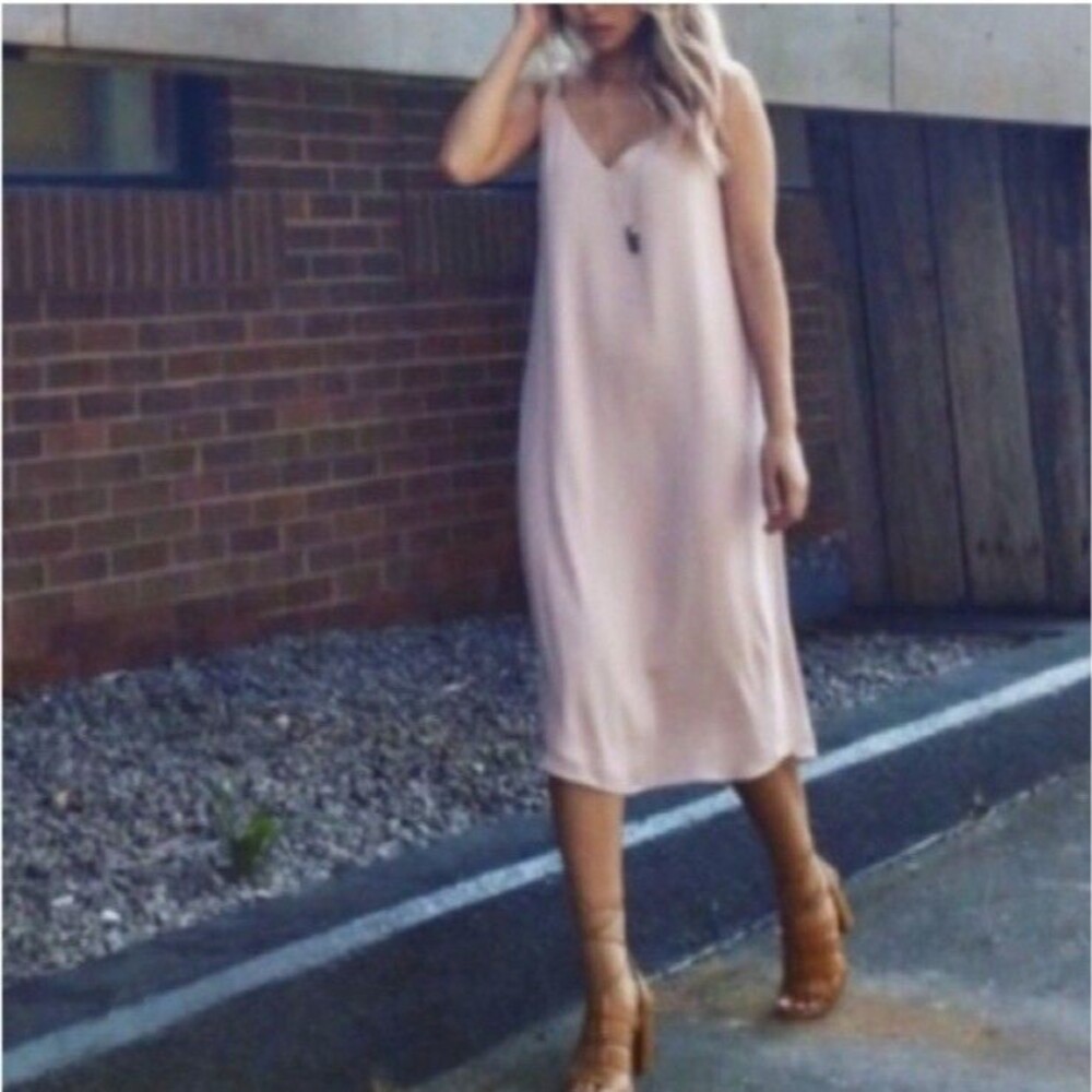 Babaton Aritzia Slip Dress S Pink Silky Lined Feminine Romantic Minimalist